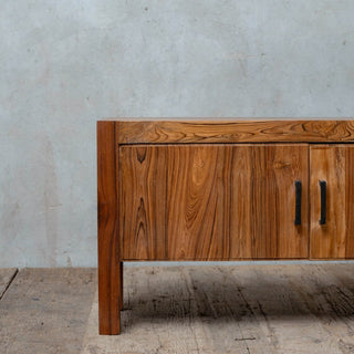 Amigo TV Cabinet - Qarnation