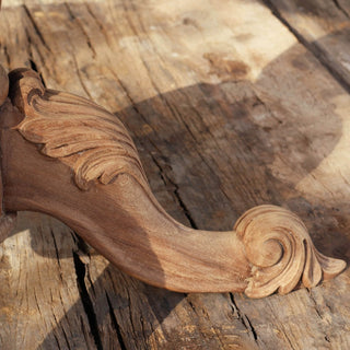 Aurelio Round Dining Table - Qarnation