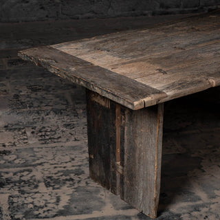 Classic Corner Dining Table - Qarnation