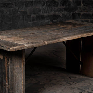 Classic Corner Dining Table - Qarnation