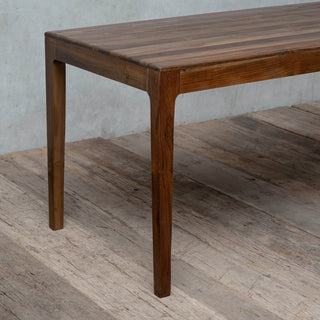 Elara Dining Table - Qarnation