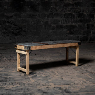 Haven Hinge Metallic bench - Qarnation