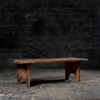 Heritage Arc Table - Qarnation