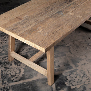 Legacy woodland Dining table - Qarnation