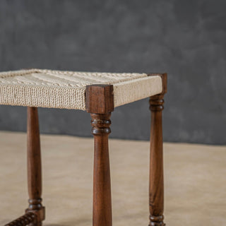 Nelon Stool - Qarnation