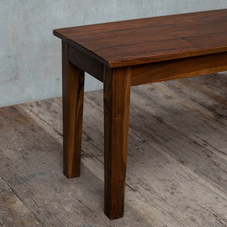 Nuov Bench - Qarnation