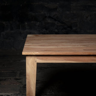 Timeless Tappered Dining Table - Qarnation