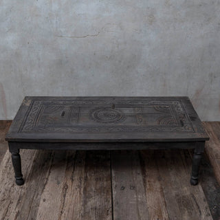Vanguard Coffee Table - Qarnation