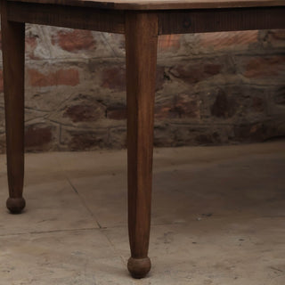 Viola Dining Table - Qarnation